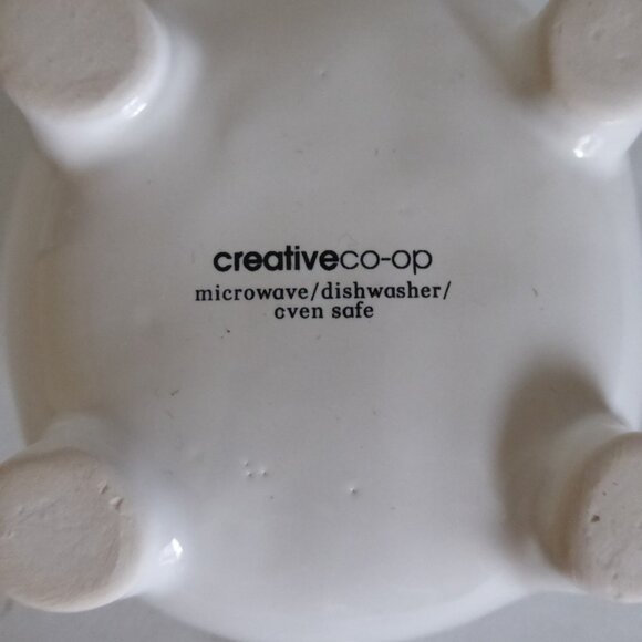 NEW CREATIVE CO-OP BRAND WHITE PIG CERAMIC HANDLED BOWL DISH - Picture 12 of 12